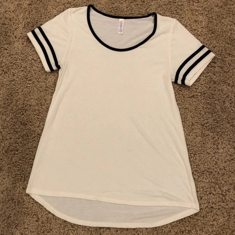 LulaRoe T!
